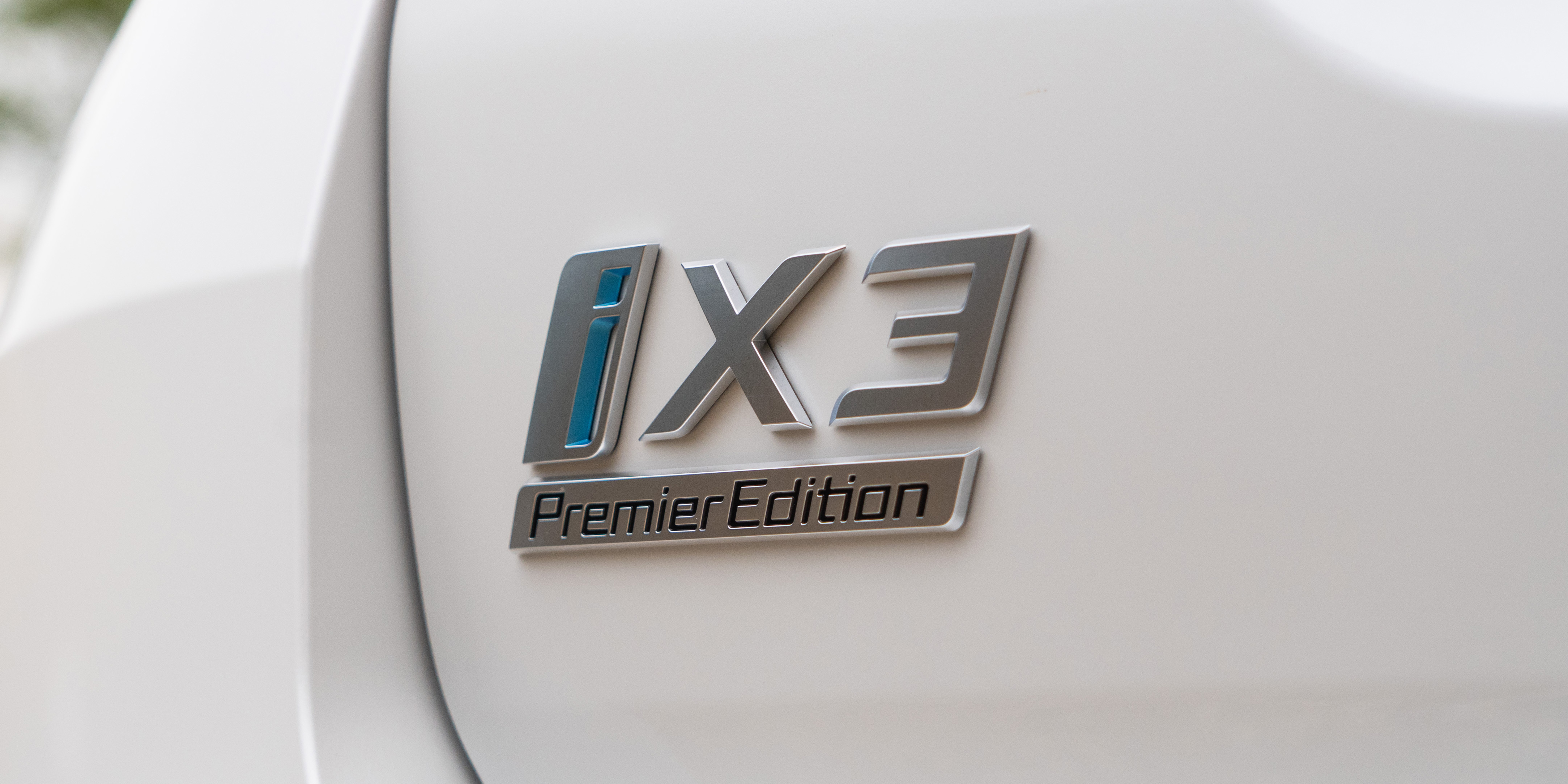 Bmw ix3 deals premier edition price